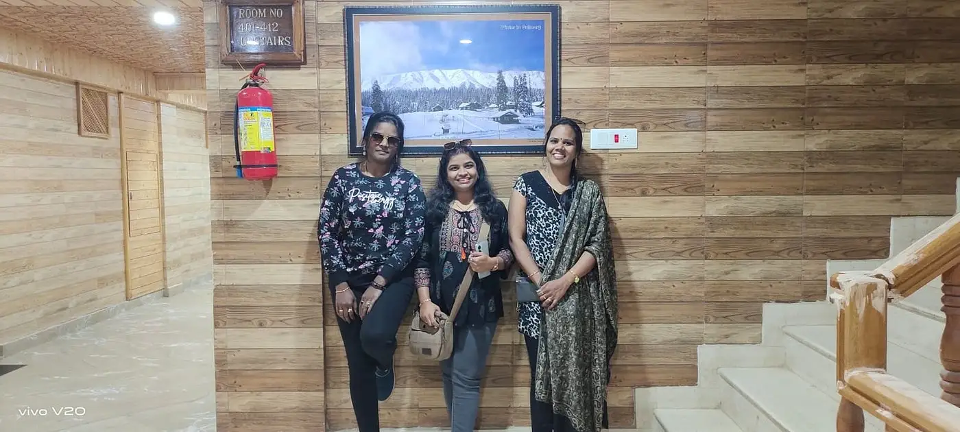 Kashmir Tour Clients
